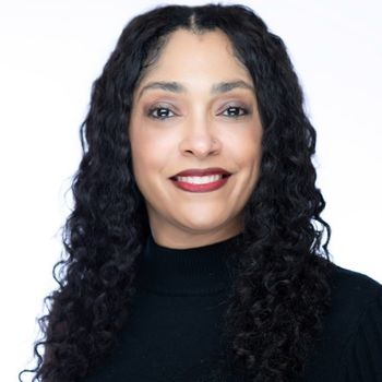Portrait of Maria Jones, Realtor®, Notary & Signing Agent.